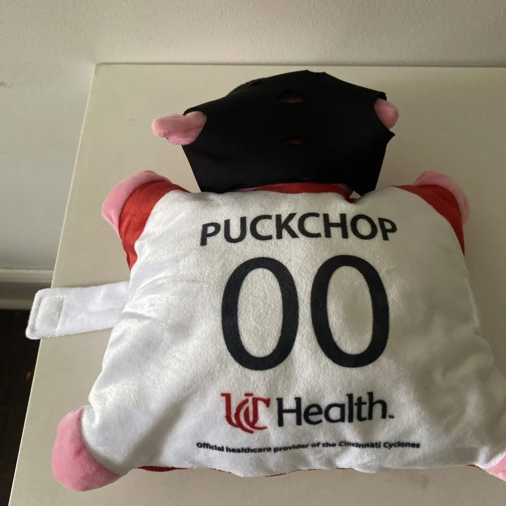 Cincinnati Cyclones Puckchop Mascot Plush Hockey Game Giveaway Pillow Pet